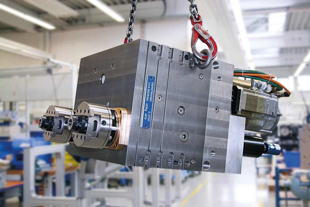 BENZ Tooling: multi-spindle head for simultaneous multiple processing