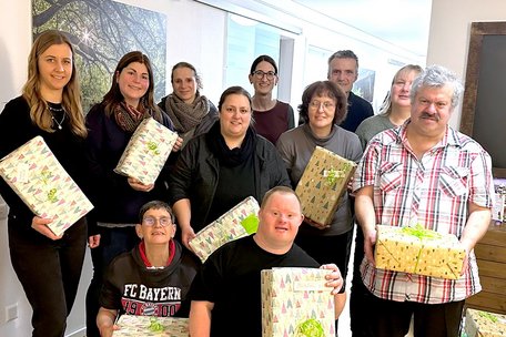 Weihnachtsaktion für Bedürftige gemeinsam mit dem Club 82 und dem Guglehupf Offenburg