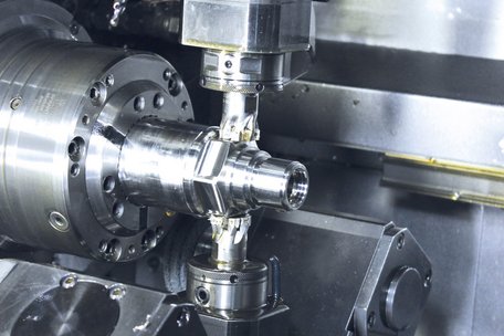 Higher cutting speeds and accuracy as well as shorter setup times with BENZ Solidfix®