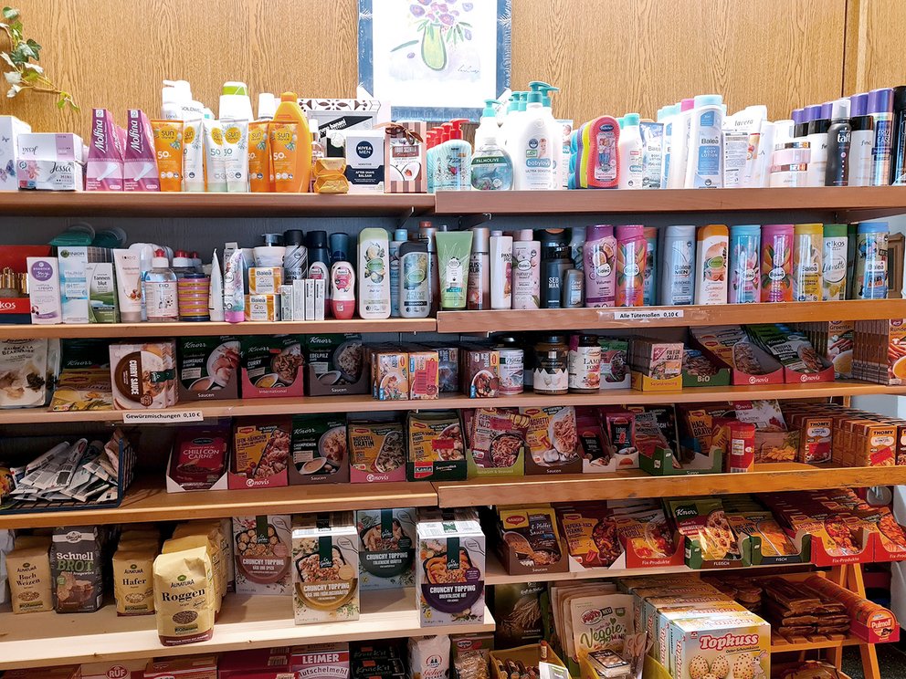 Hygiene donations for the Hornberg food store