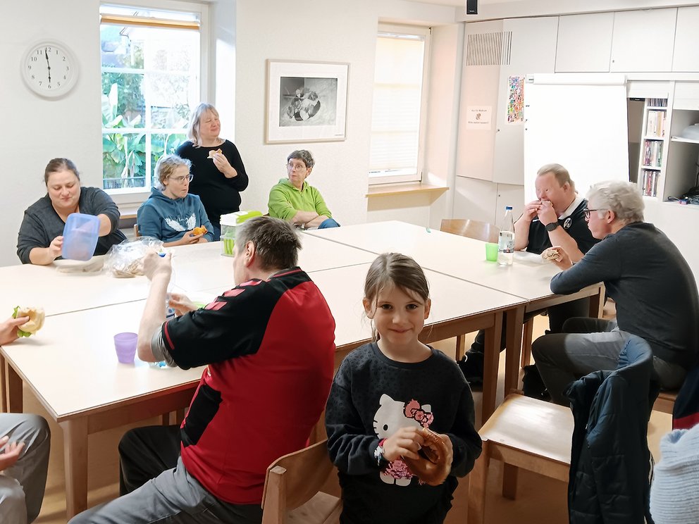 Poverty Week fundraising dinner: ending and refreshments