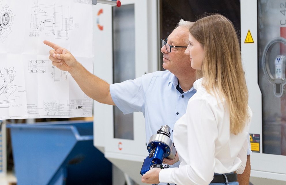 Karriere bei BENZ Tooling: Hochschulpraktikum, Abschlussarbeit, Werkstudium