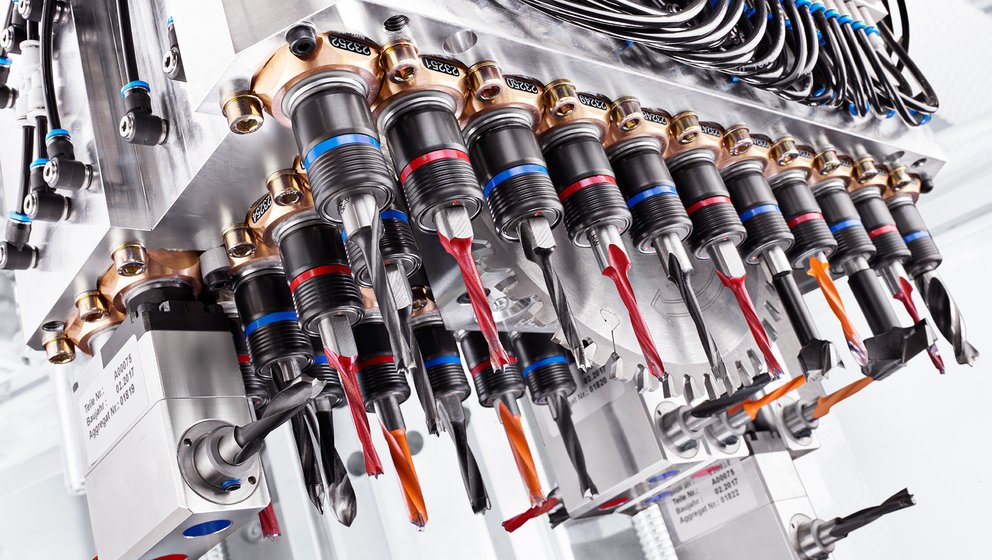 BENZ Tooling: Maschinentechnik
