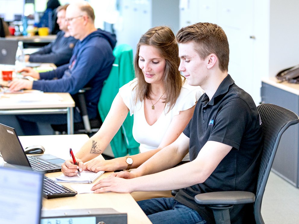 BENZ Tooling Ausbildung – Industriekauffrau / Industriekaufmann mit Zusatzqualifikation