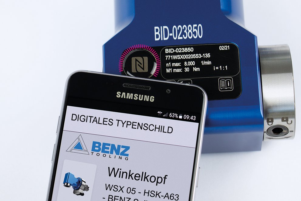 [Translate to English:] BENZ i.tag – Digital nameplate: full product information available at all times
