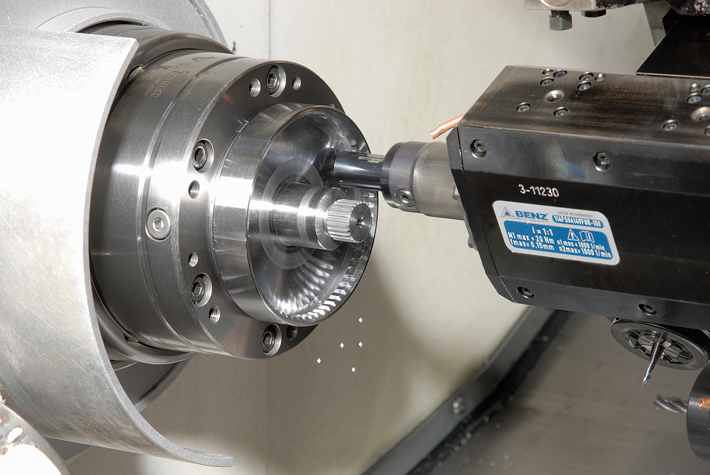 BENZ LinA broaching unit (shaping of internal gearing)
